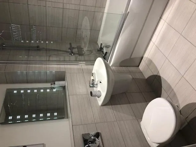 Brooklands Hideaway * Σκάρμπορο